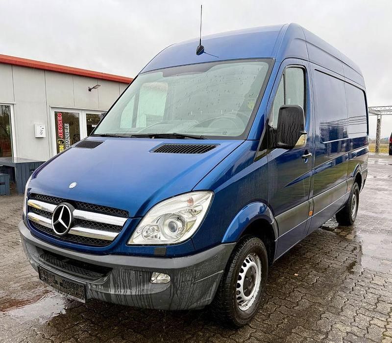 Blau Gebraucht 2010 Mercedes Sprinter Van | 6.990 € (Superpreis) - Bild 1/4