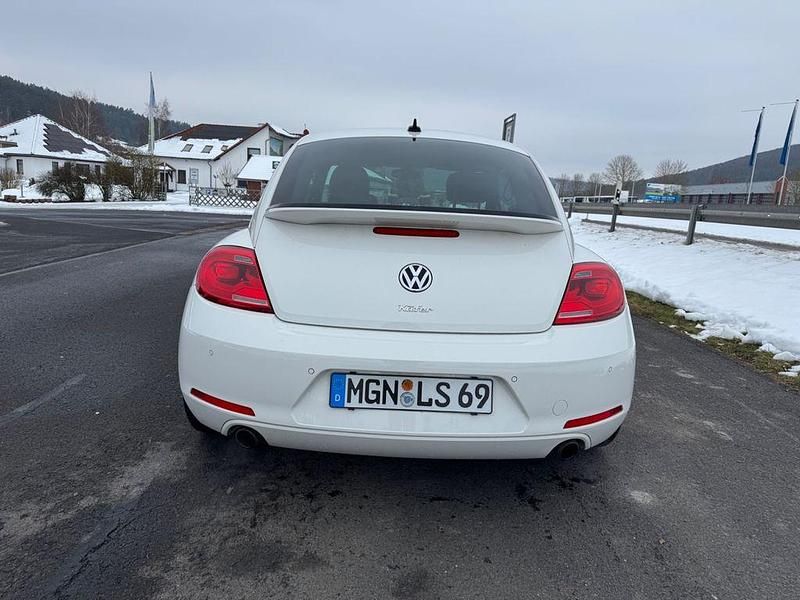 Gebraucht VW Beetle Sportline 200 PS (147 kW) 2012 Weiß Kleinwagen