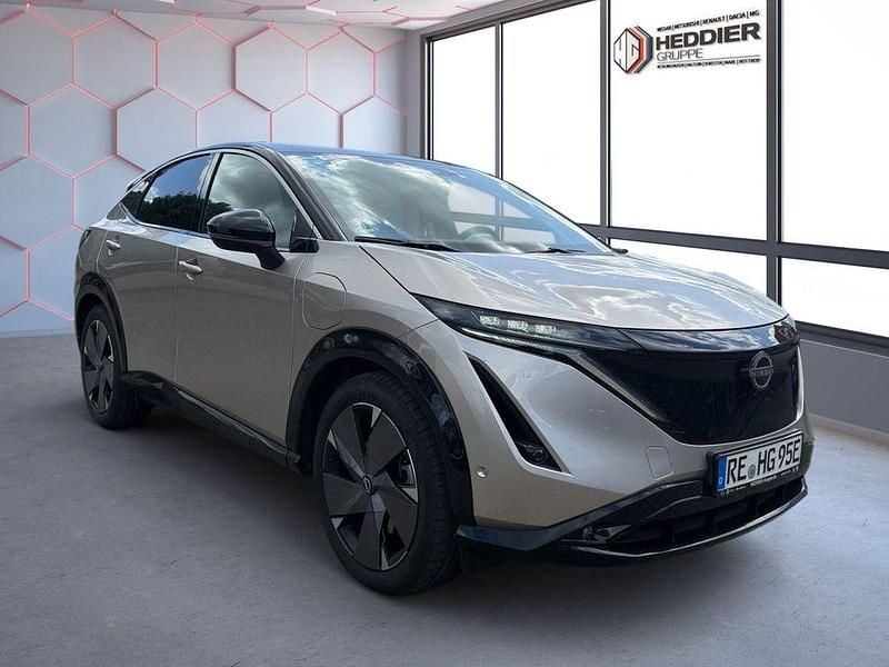 Gebraucht Nissan Ariya Evolve 177 kW (242 PS) 2024 Warmsilver SUV