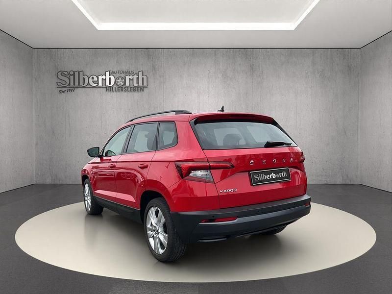 Gebraucht Skoda Karoq Style 150 PS (110 kW) 2021 Rot SUV