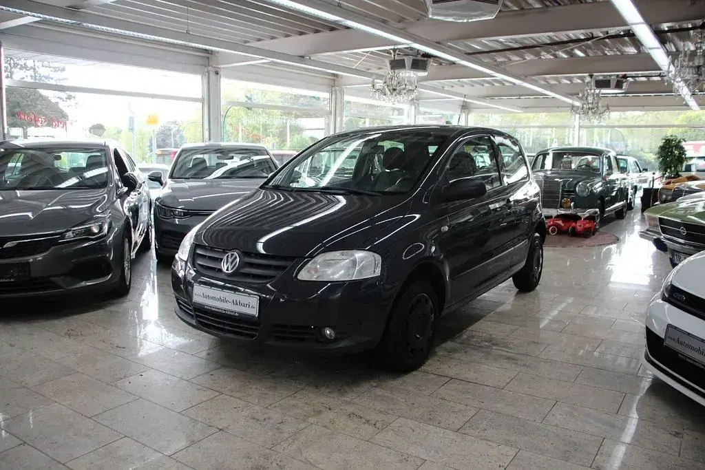 Gebraucht VW Fox Basis 54 PS (39 kW) 2008 Grau Kleinwagen