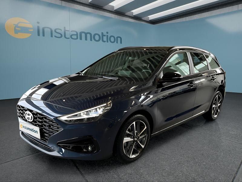 Gebraucht Hyundai i30 101 PS (74 kW) 2024 Blau Kleinwagen