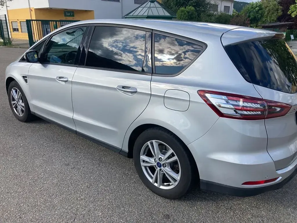 Gebraucht Ford S-MAX Trend 150 PS (110 kW) 2019 Silber Van / Kleinbus