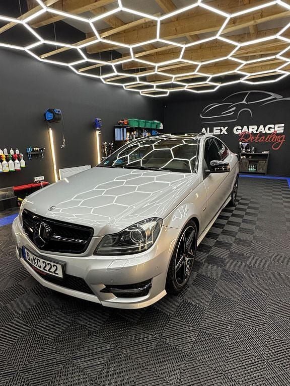 Gebraucht Mercedes C180 AMG 156 PS (114 kW) 2015 Grau Coupé