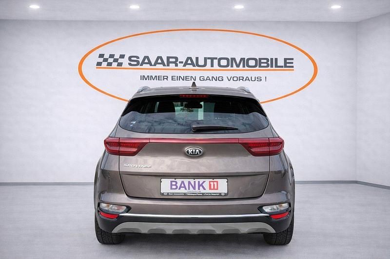 Gebraucht Kia Sportage Vision 136 PS (100 kW) 2021 Braun SUV