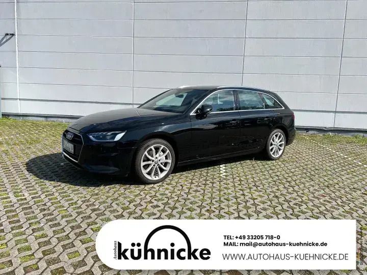 Brillantschwarz Gebraucht 2020 Audi A4 Design Kombi | 27.790 € (Superpreis) - Bild 1/4