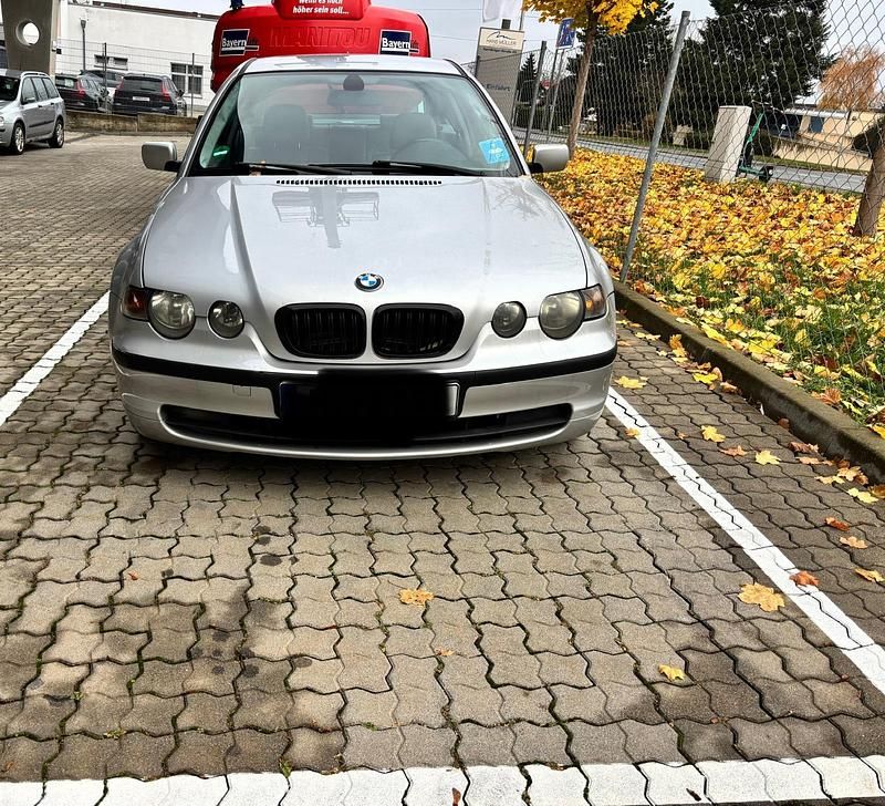 Silber Gebraucht 2001 BMW 316 Compact Kleinwagen | 1.500 € (Fairer Preis) - Bild 1/4