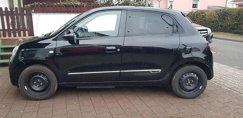 Gebraucht Renault Twingo Urban Night 60 kW (82 PS) 2022 Schwarz Kleinwagen