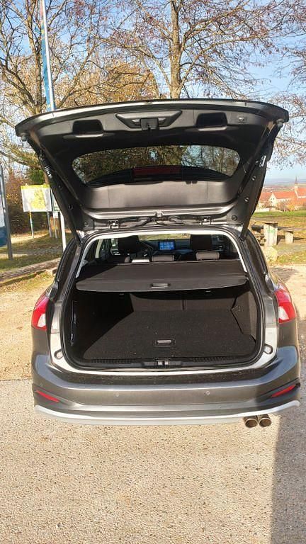 Gebraucht Ford Focus Active 150 PS (110 kW) 2019 Grau Kombi