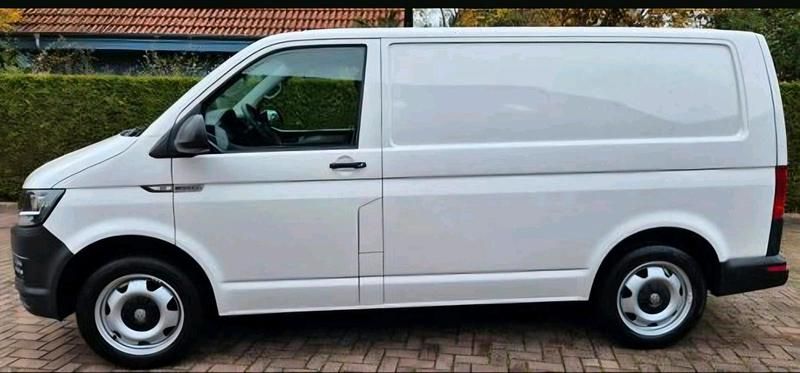 Gebraucht VW Transporter 102 PS (75 kW) 2017 Weiß Van