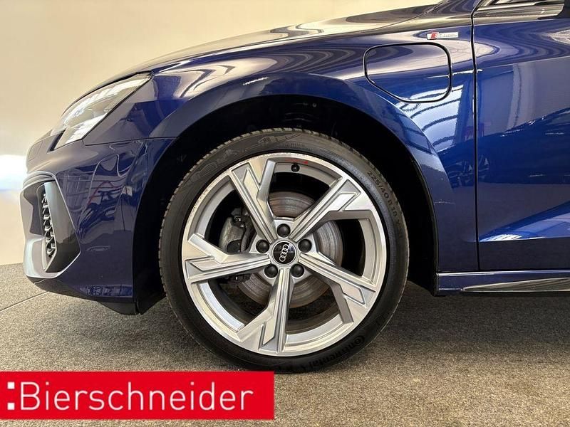 Gebraucht Audi A3 Sport 204 PS (150 kW) 2020 Blau Limousine