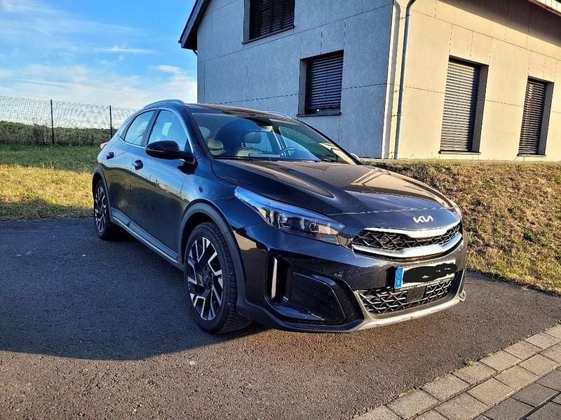 Gebraucht Kia XCeed Vision 160 PS (117 kW) 2023 Schwarz SUV