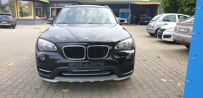 Schwarz Gebraucht 2014 BMW X1 SUV | 9.800 € (Superpreis) - Bild 1/4
