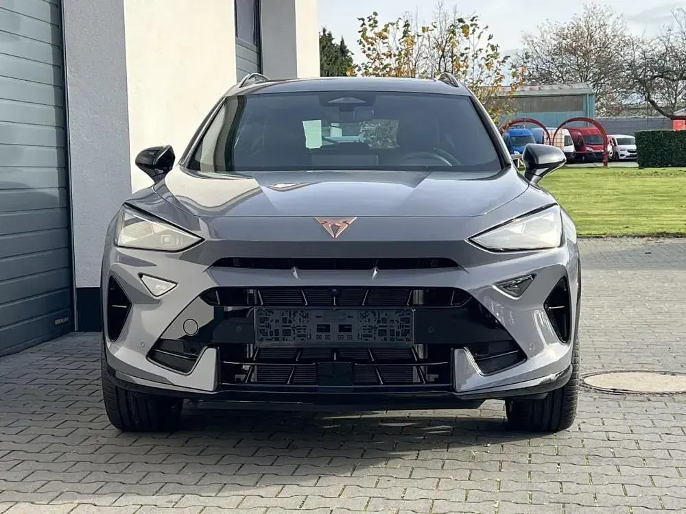 Neu Cupra Formentor 204 PS (150 kW) 2026 Wählbar SUV