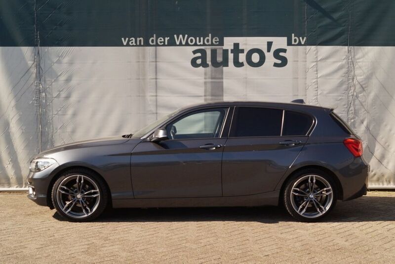 Grau Gebraucht 2017 BMW 118 Performance Kleinwagen | 11.023 € (Fairer Preis) - Bild 1/4