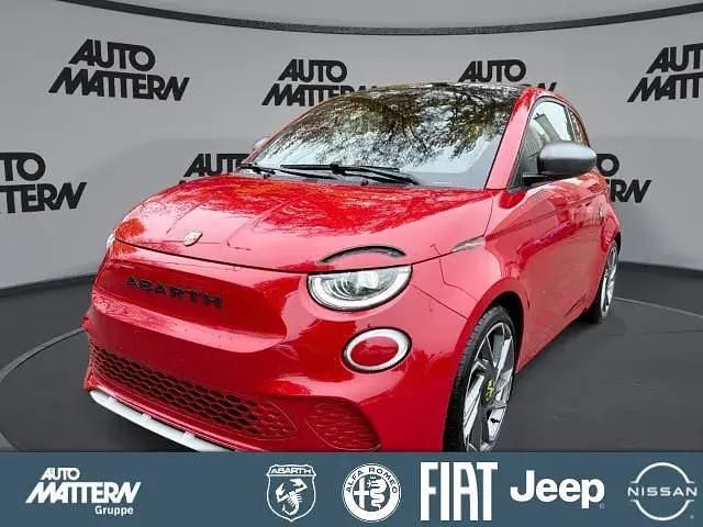 Rot Neu 2025 Abarth 500e Turismo Kleinwagen | 36.989 € - Bild 1/4