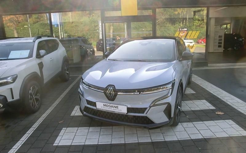 Gebraucht Renault Megane E-Tech Komfort 161 kW (220 PS) 2025 Grau Limousine