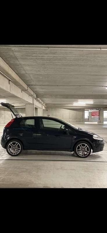 Gebraucht Fiat Punto Classica 60 PS (44 kW) 2010 Kleinwagen