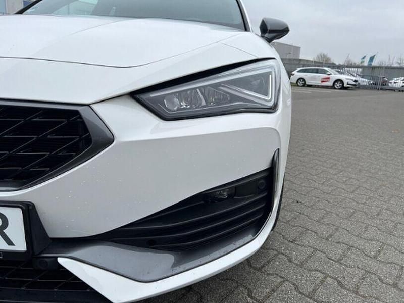 Second-hand Cupra Leon VZ 310 CP (228 kW) 2023 Alb Break