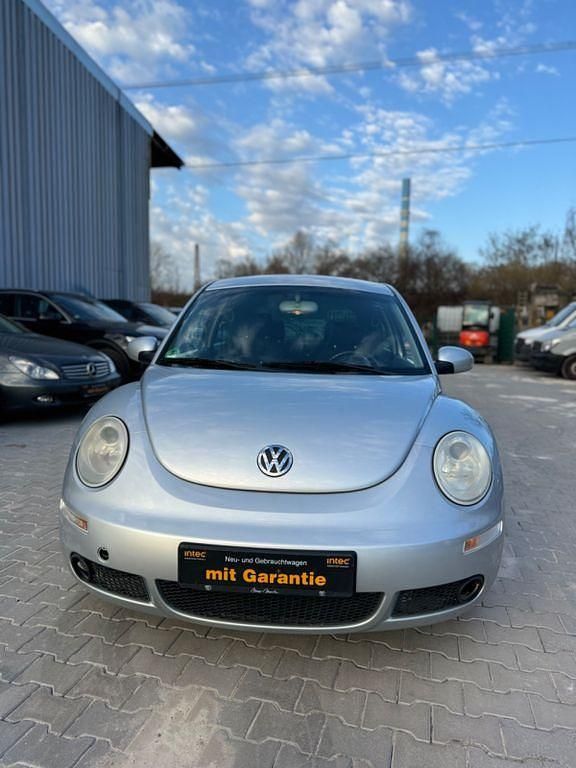 Gebraucht VW New Beetle United 102 PS (75 kW) 2008 Silber Kleinwagen