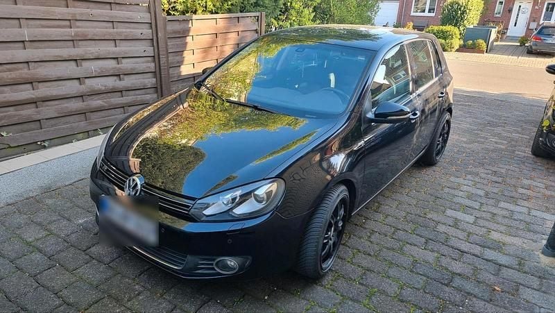 Second-hand VW Golf 160 CP (117 kW) 2010 Negru Coupe