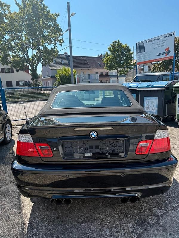 Gebraucht BMW 330 Cabriolet 231 PS (169 kW) 2002 Schwarz Cabrio