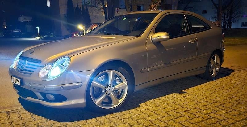 Gebraucht Mercedes C30 AMG AMG 231 PS (169 kW) 2004 Grau Coupé