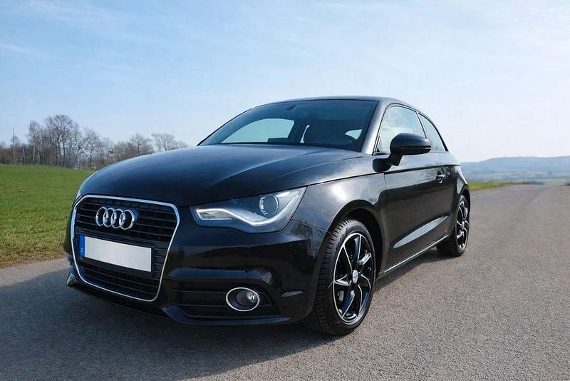 Gebraucht Audi A1 Ambition 122 PS (89 kW) 2013 Schwarz Kleinwagen