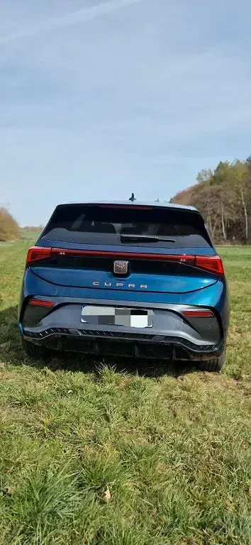 Second-hand Cupra Born 169 kW (231 CP) 2022 Albastru Hatchback