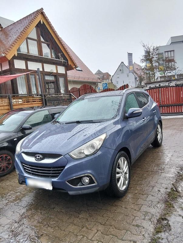 Gebraucht Hyundai ix35 136 PS (100 kW) 2012 Blau SUV