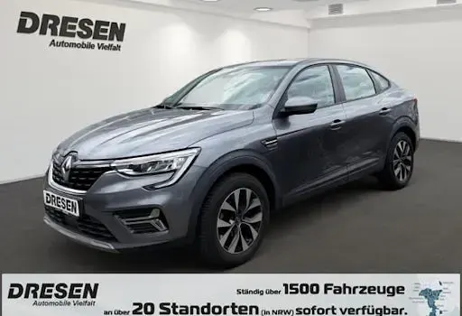 Gebraucht Renault Arkana Equilibre 140 PS (102 kW) 2023 Grau SUV