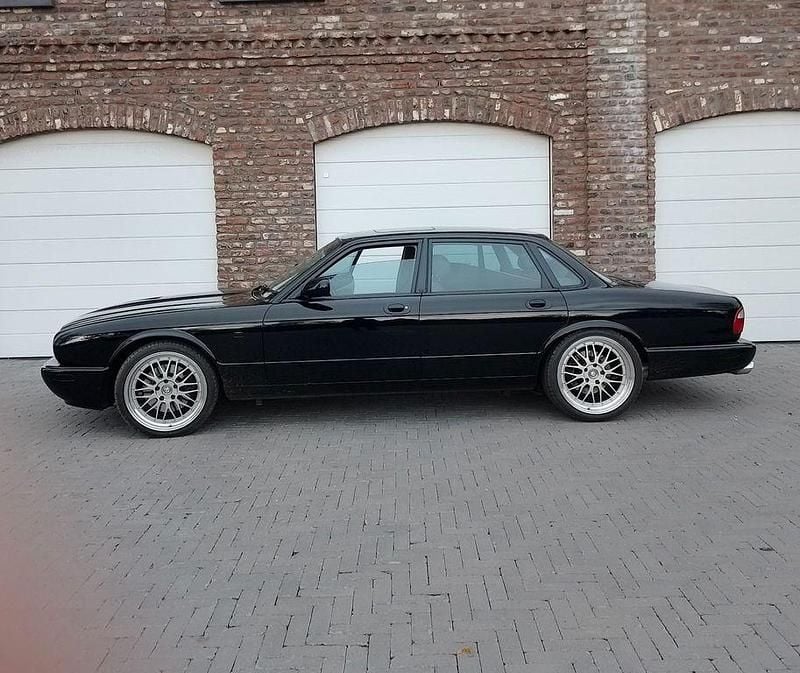 Gebraucht Jaguar XJR 363 PS (266 kW) 1998 Schwarz Limousine