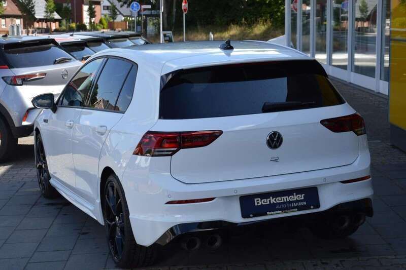 Gebraucht VW Golf VIII R 320 PS (235 kW) 2023 Pure white Limousine