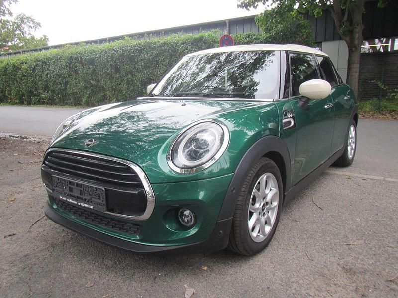 Grün Gebraucht 2020 Mini Cooper Kleinwagen | 19.990 € (Fairer Preis) - Bild 1/4