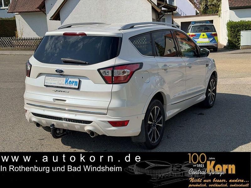 Gebraucht Ford Kuga Vignale 179 PS (131 kW) 2019 Weiß SUV