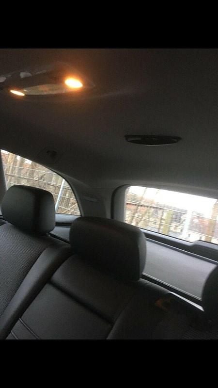 Schwarz Gebraucht 2010 Mercedes C200 Kombi | 5.500 € (Guter Preis) - Bild 1/4