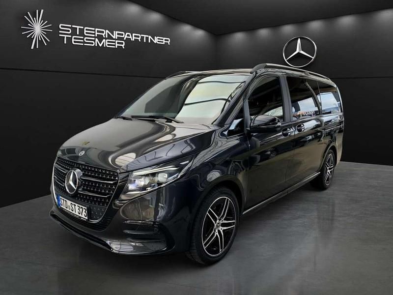 Graphitgrau metallic Gebraucht 2025 Mercedes V300 Avantgarde Van / Kleinbus | 85.700 € (Etwas zu teuer) - Bild 1/3
