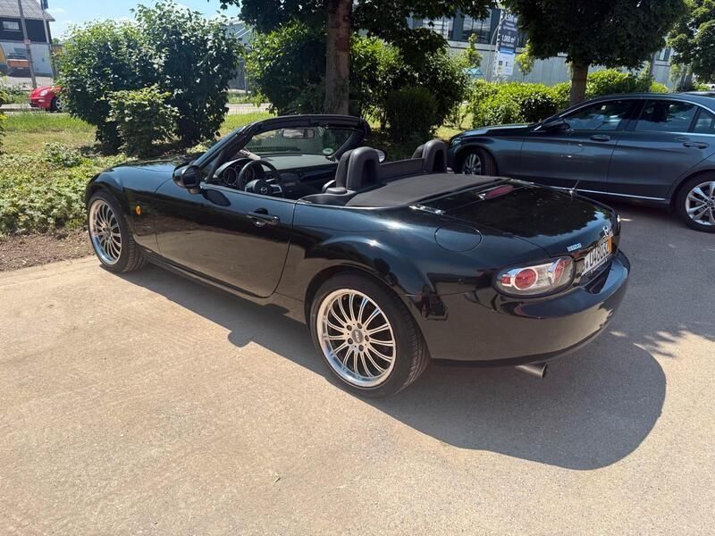 Schwarz Gebraucht 2006 Mazda MX5 Cabrio | 3.200 € - Bild 1/4