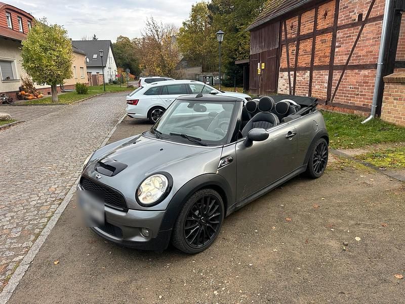 Grau Gebraucht 2010 Mini Cooper S Cabriolet Cabrio | 8.000 € (Superpreis) - Bild 1/4
