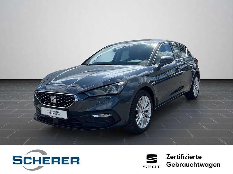 Second-hand Seat Leon XCELLENCE 110 CP (80 kW) 2023 Gri Berlinǎ