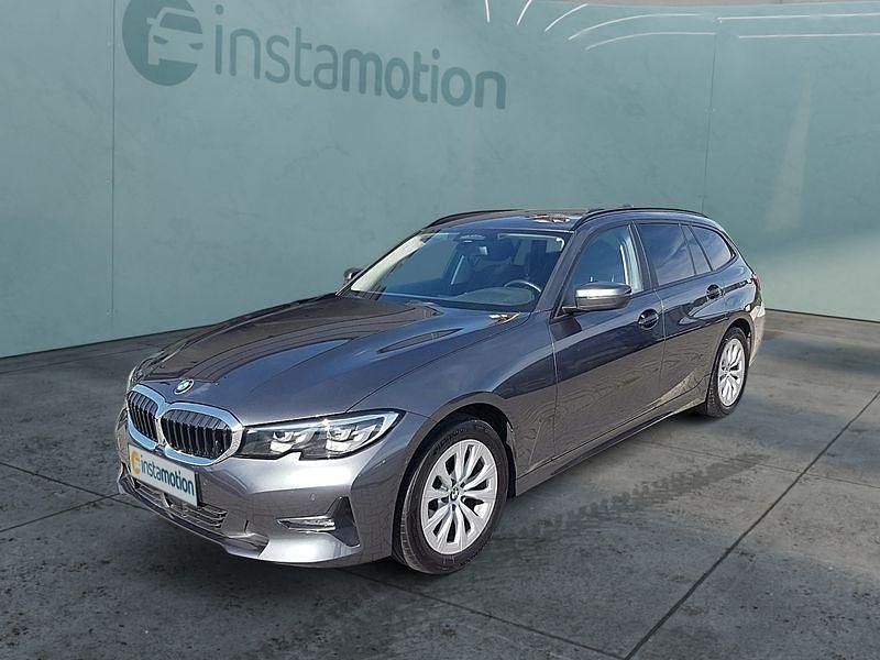 Grau Gebraucht 2020 BMW 320 Kombi | 32.899 € (Teuer) - Bild 1/4