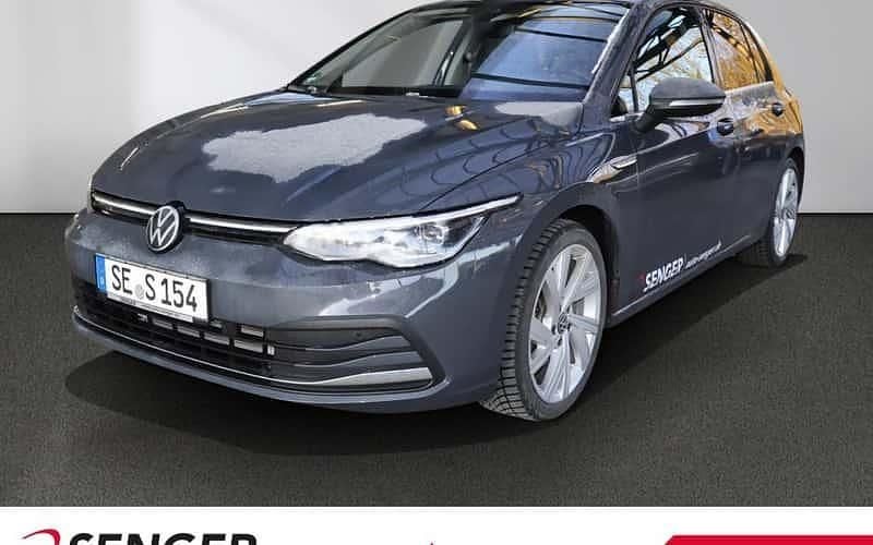 Grau Gebraucht 2023 VW Golf VIII Style Limousine | 30.990 € (Fairer Preis) - Bild 1/4