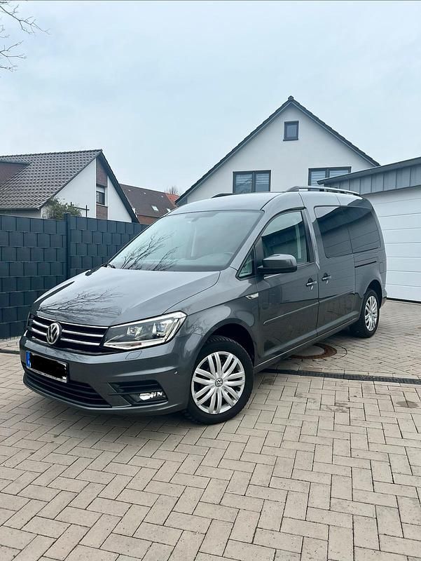 Gebraucht VW Caddy Maxi 150 PS (110 kW) 2016 Grau Van / Kleinbus