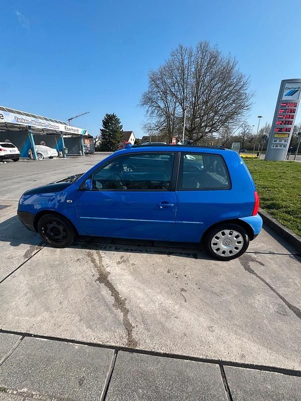 Gebraucht VW Lupo 60 PS (44 kW) 2002 Blau Kleinwagen
