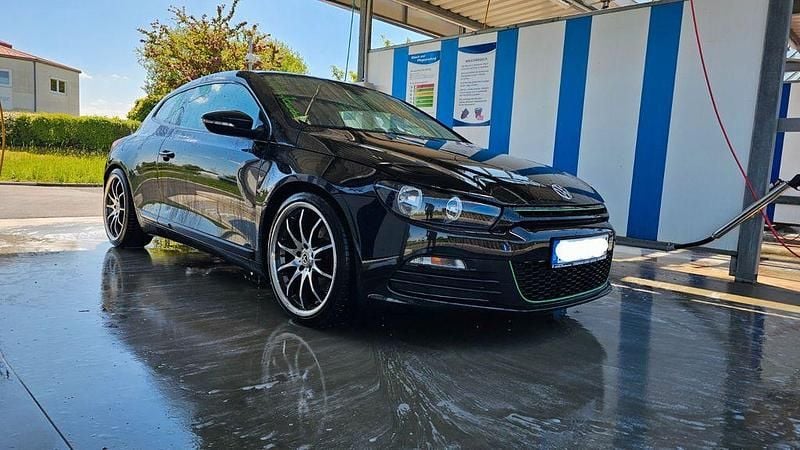 Schwarz Gebraucht 2009 VW Scirocco Coupé | 6.000 € (Guter Preis) - Bild 1/3