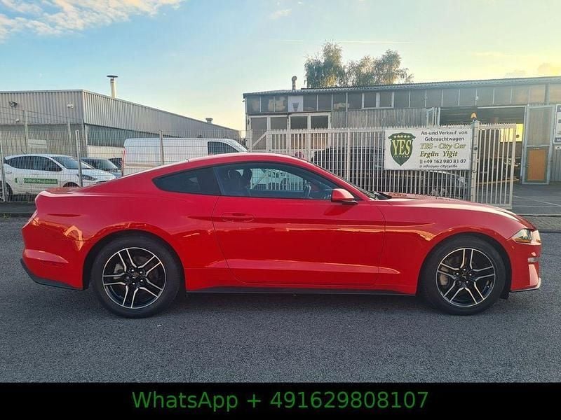Gebraucht Ford Mustang Basis 317 PS (233 kW) 2018 Rot Coupé