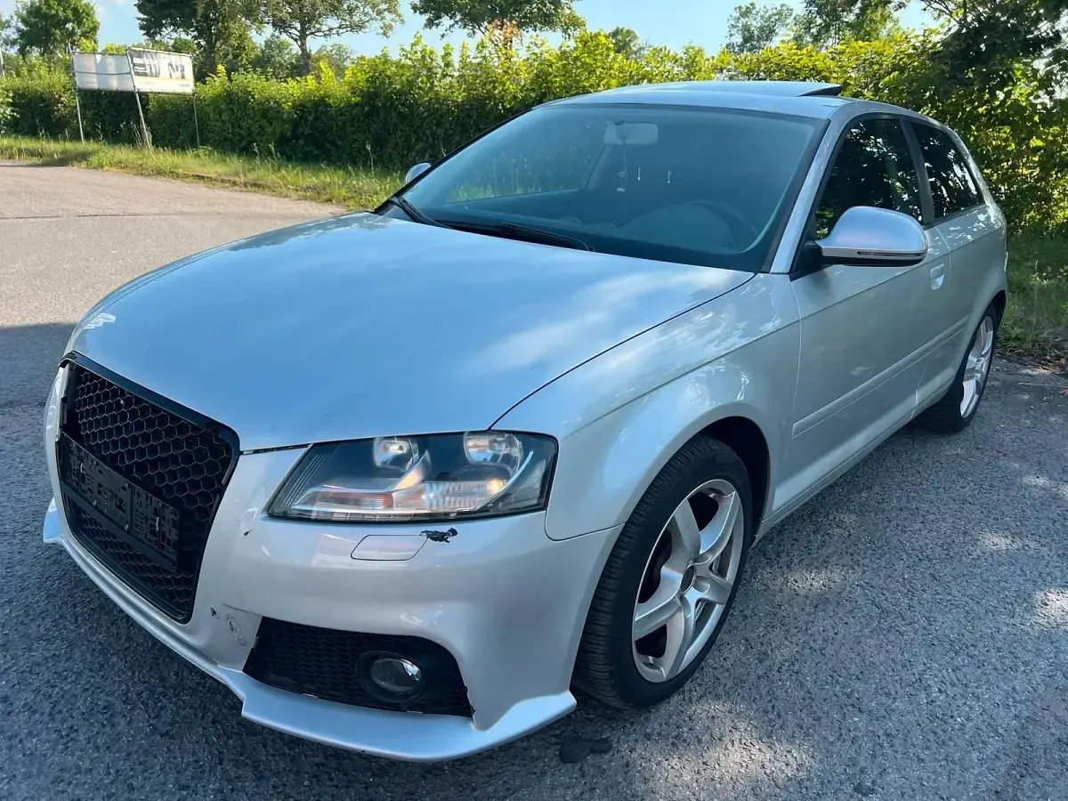 Gebraucht Audi A3 Ambiente 140 PS (102 kW) 2010 Grau Kleinwagen