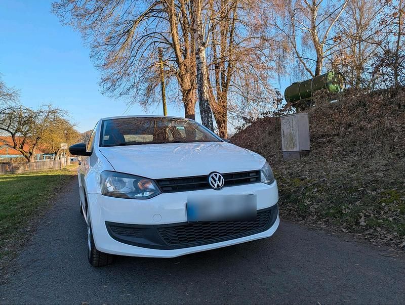 Gebraucht VW Polo Trendline 60 PS (44 kW) 2014 Weiß Kleinwagen