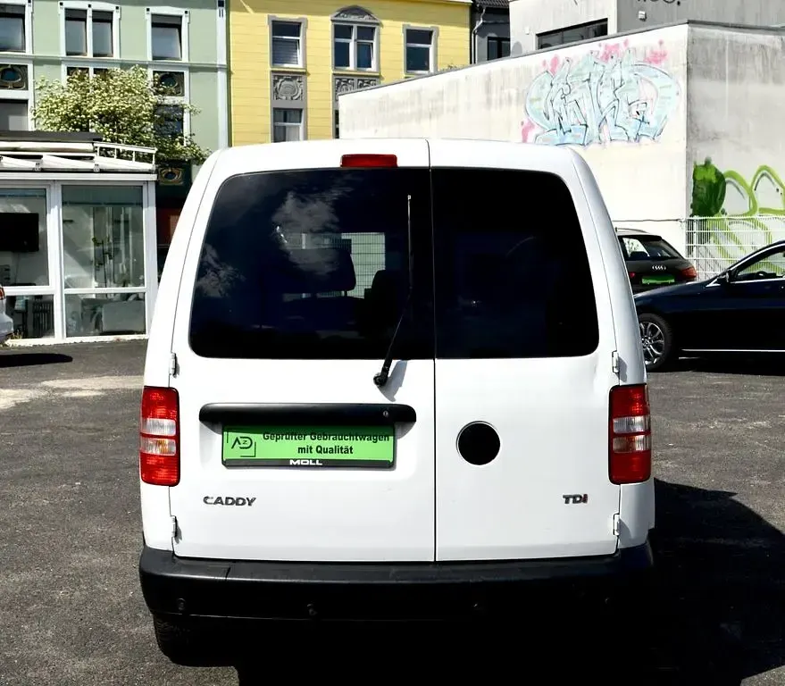 Gebraucht VW Caddy 102 PS (75 kW) 2010 Weiß Van / Kleinbus