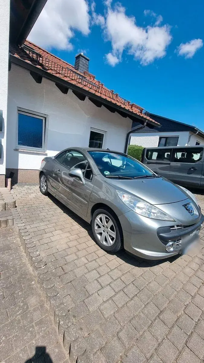 Gebraucht Peugeot 207 CC 120 PS (88 kW) 2008 Cabrio